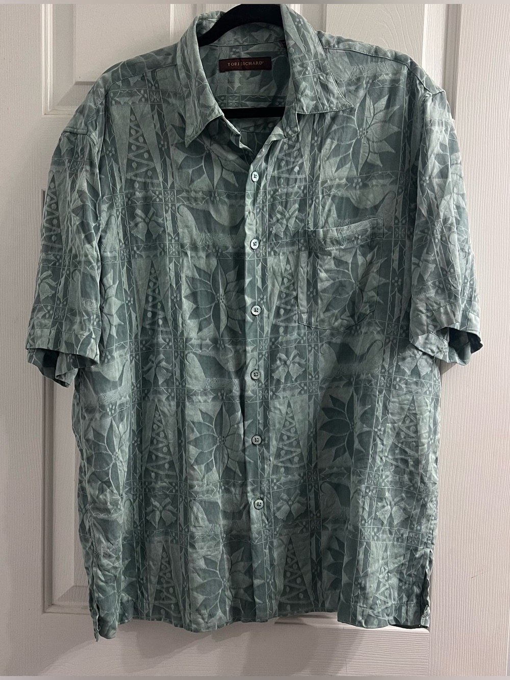 Vintage Tori Richard 100% Silk Holiday Jacquard Shirt Light Green Xmas Resort L